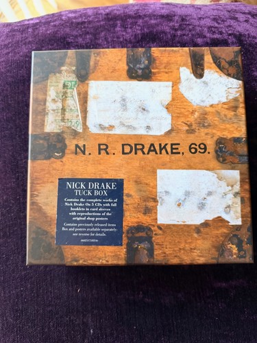 Nick drake tuck box - box, (5